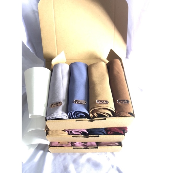 Jasa Kado Box+Kartu Ucapan