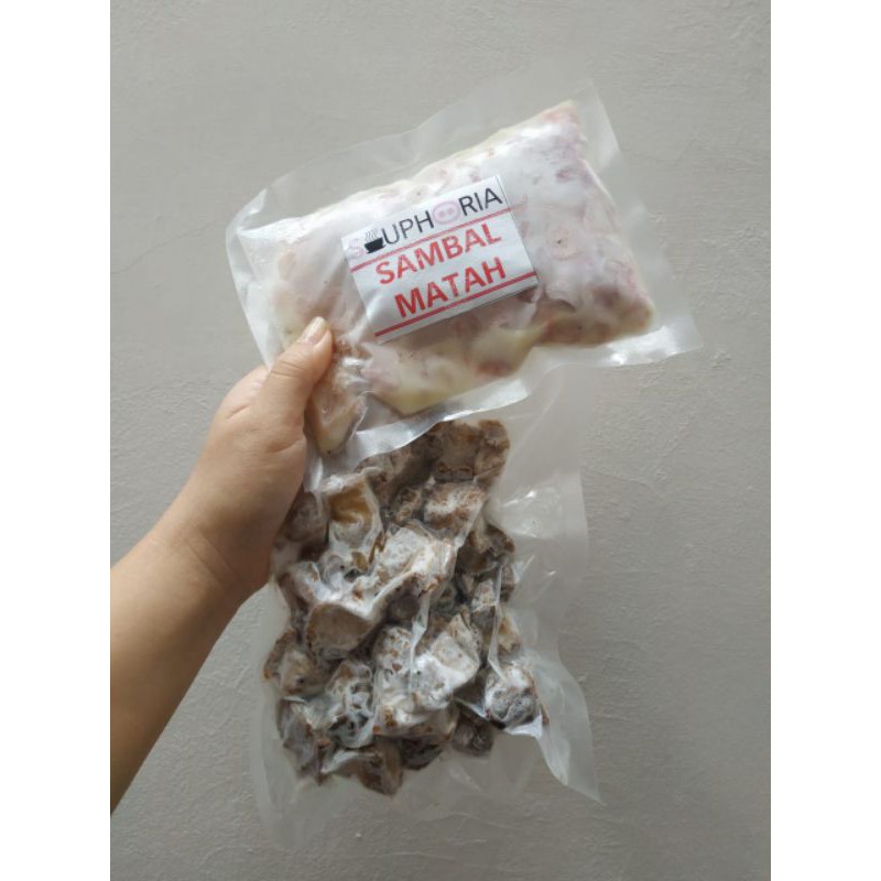

Paket Crispy pork belly sambal matah Souphoria