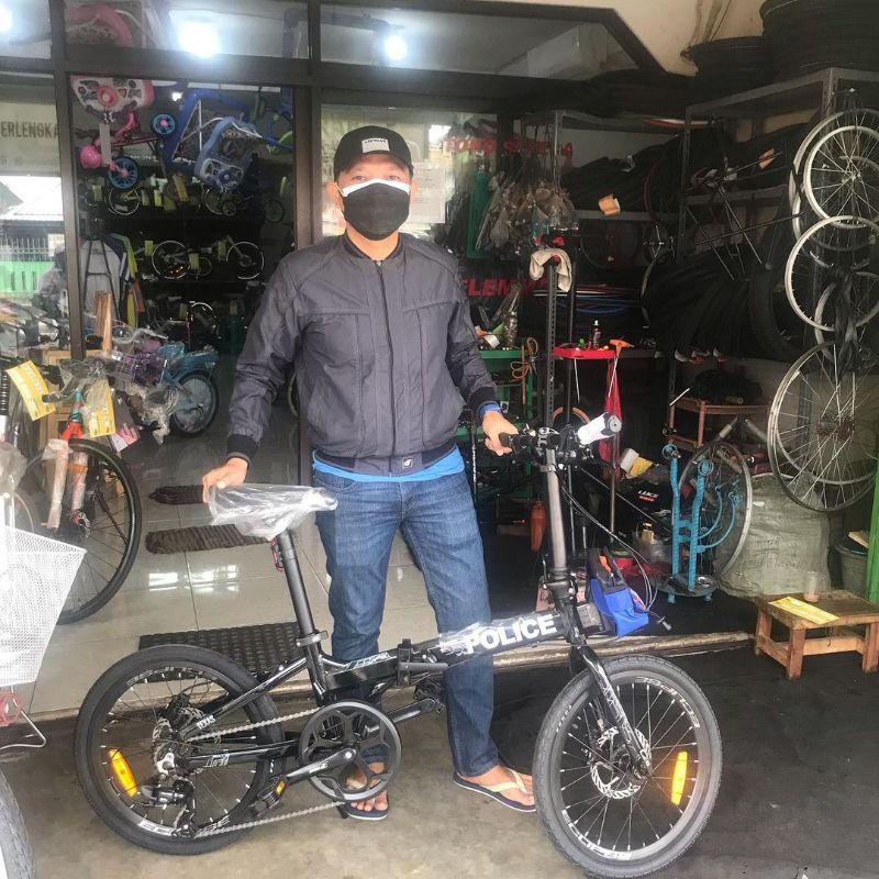 Sepeda lipat police texas Laser 8+ 20 inch