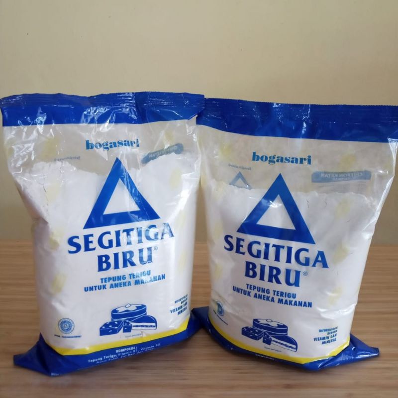 

[READY STOCK] TEPUNG TERIGU SEGITIGA 1 KG