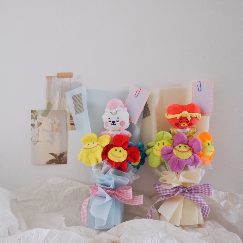 PETITE BT21 BOUQUET/buket boneka bts/kado ultah/graduation hadiah wisuda unik lucu
