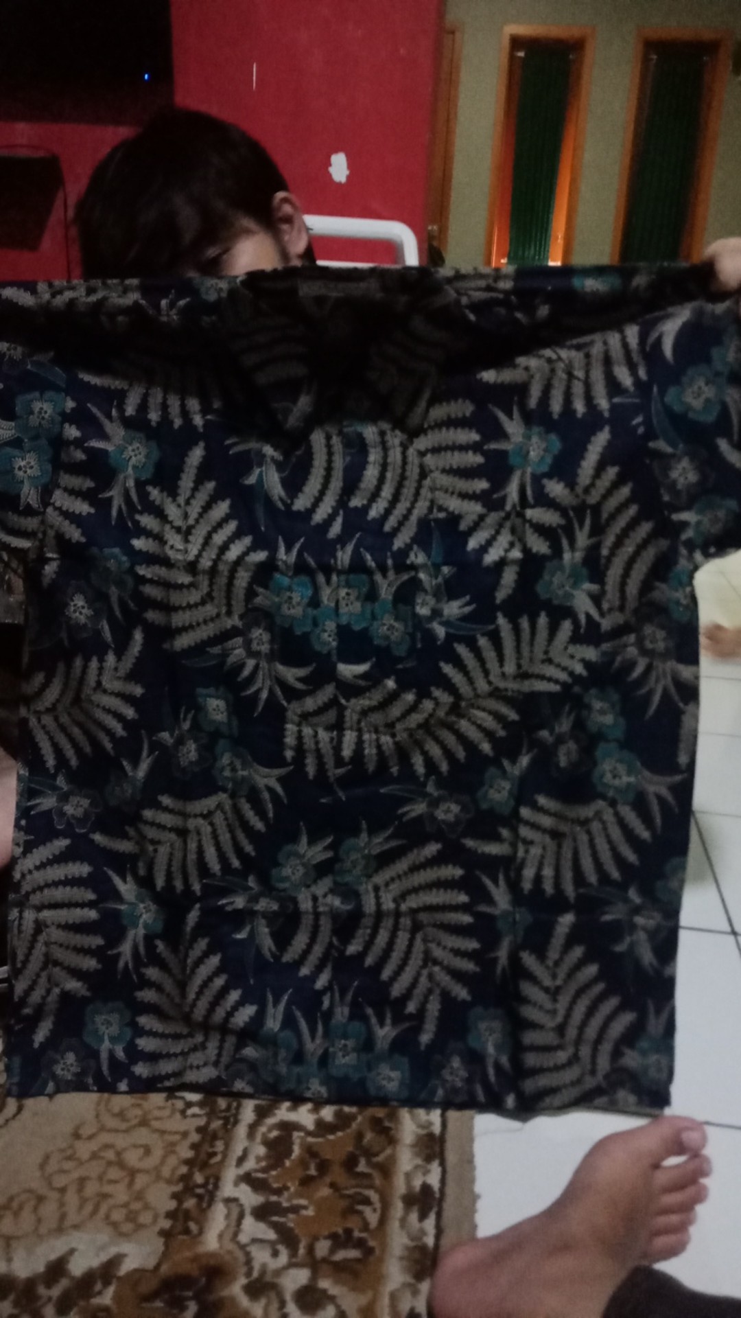 Batik Myrna - Kemeja Batik Lengan Pendek Baju Atasan Pria Motif Daun Pete Dongker