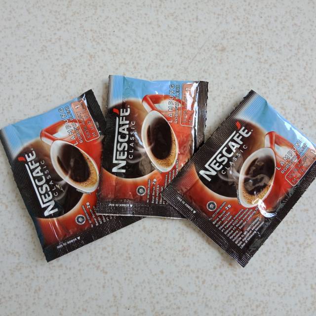 

NESCAFE CLASSIC - ROBUSTA isi 10 x 2gr - coffee instan - kopi