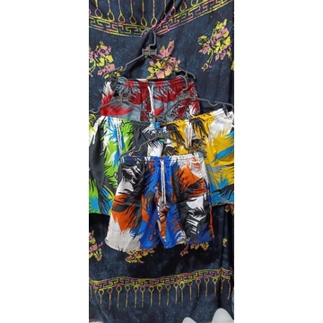 Celana pendek belarak Pangandaran