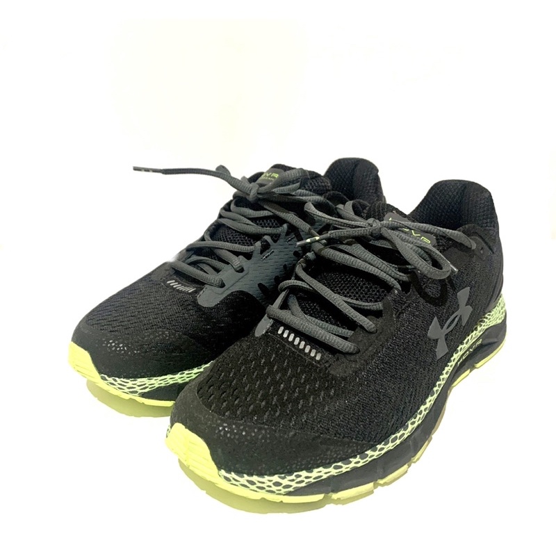 Sepatu Under Armour Infinite 2, Preloved (good condition)