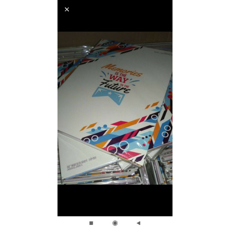 buku tahunan sekolah - BTS - buku kenangan sekolah - album sekolah