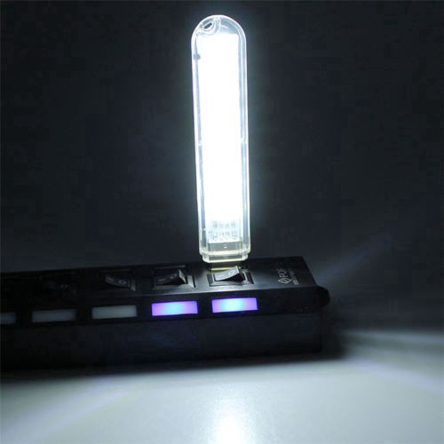 Lampu Malam USB 8 LED Hemat Energi