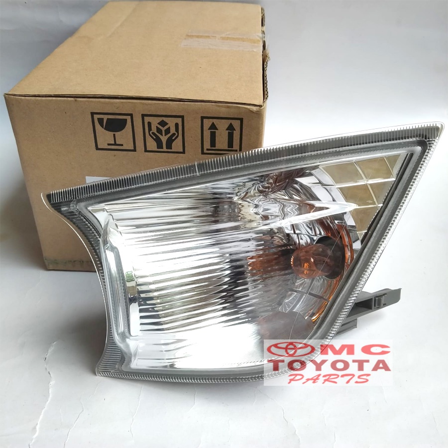 Lampu Sen Sein Bumper Depan Kiri Innova Reborn 81520-0K010