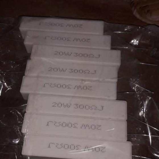 Resistor 20 Watt 300 Ohm berkahja98 Ayo Beli
