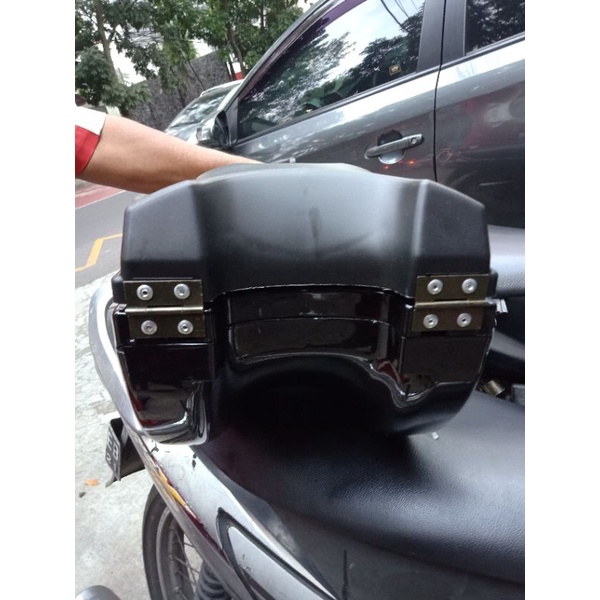 tool box box tengah central box motor bebek honda yamaha