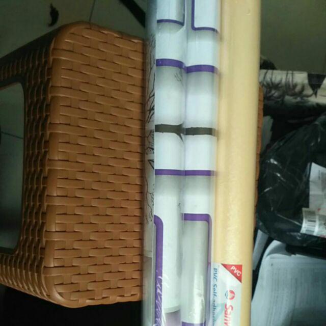 Wallpaper Dinding Sticker Motif 3d Ungu.