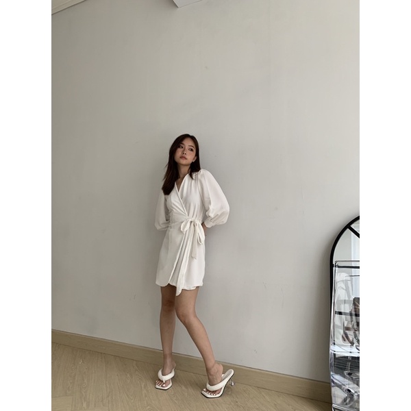 Miko Long Sleeve Puff Dress / Dress Mini Wanita