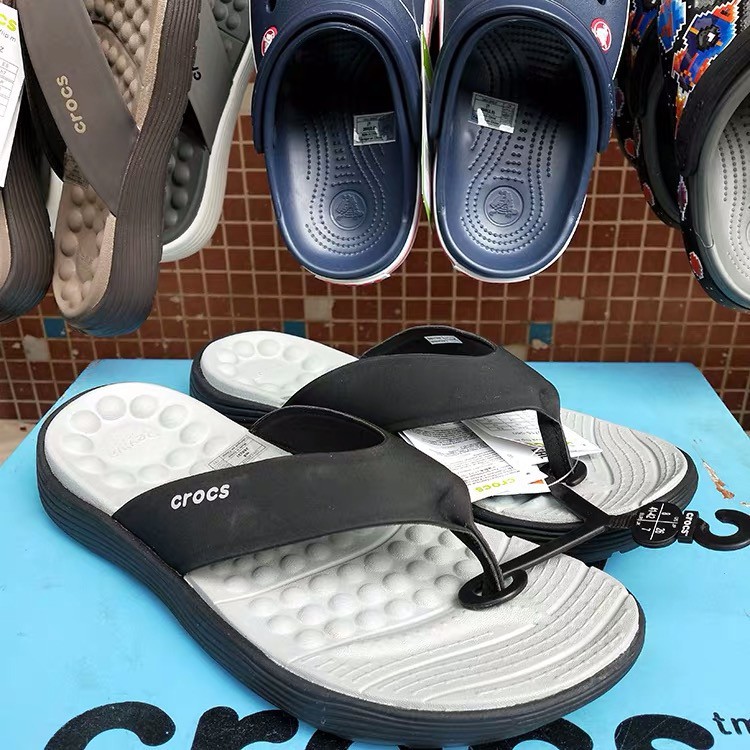 Crocs / Crocs Jepit / Sandal Jepit Crocs  / Sandal Jepit / Sendal Jepit / Sandal Crocs  / Crocs Reviva