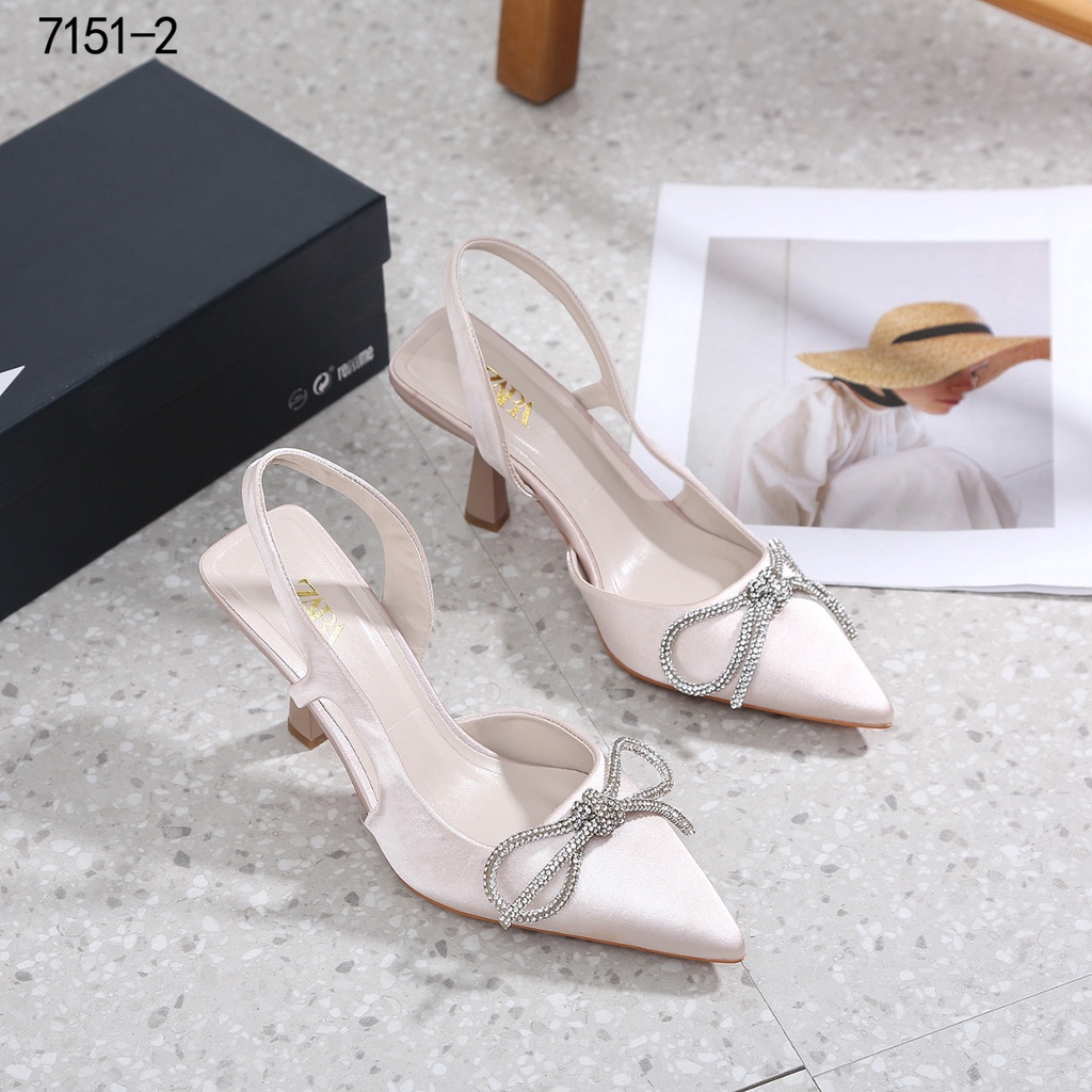 ZR Heels 7151-2