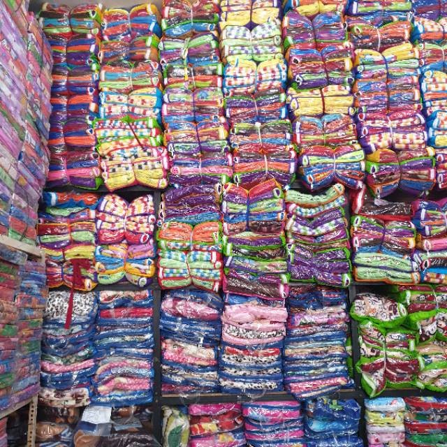 SELIMUT BULU POLOS LEMBUT DAN HALUS BARANG ORIGINAL³
