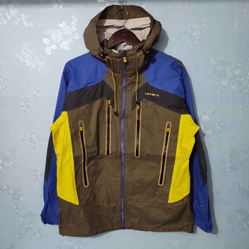 Thrift Second Jaket Lecaf Outdoor