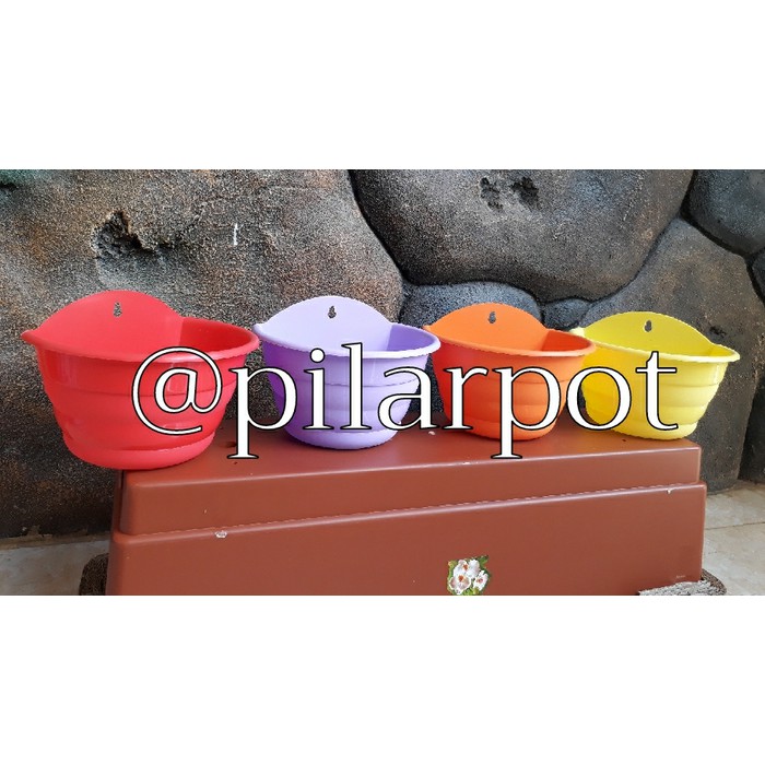 pot bunga dinding motif TAWON warna warni 19cm(BUSUR)