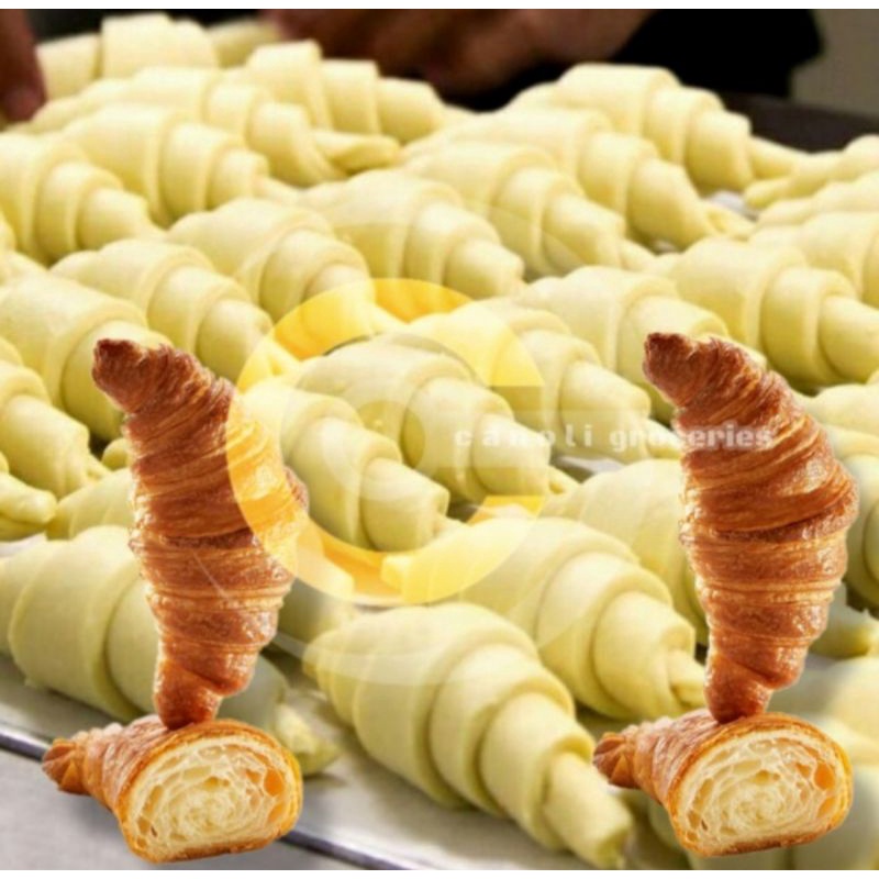 croffle croissant butter frozen dough 30gr isi 10pcs