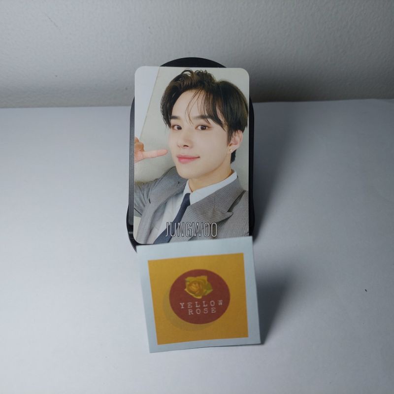[LELANG/OFFER/QYOP] Photocard (PC) Official Jungwoo A Loveholic NCT 127 Japan Album