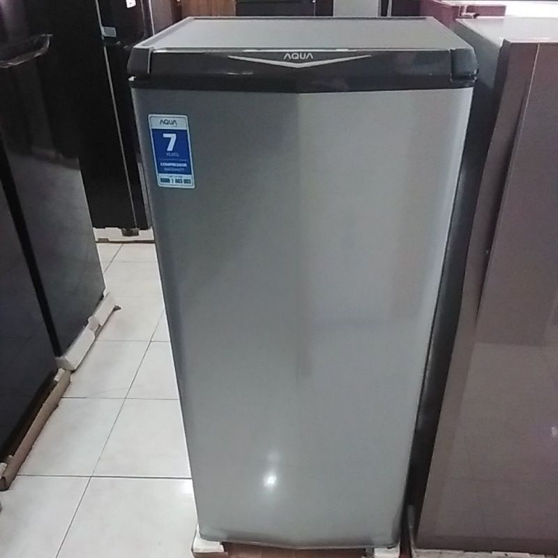 Kulkas AQUA Aqr-d187s (wil kota cirebon)