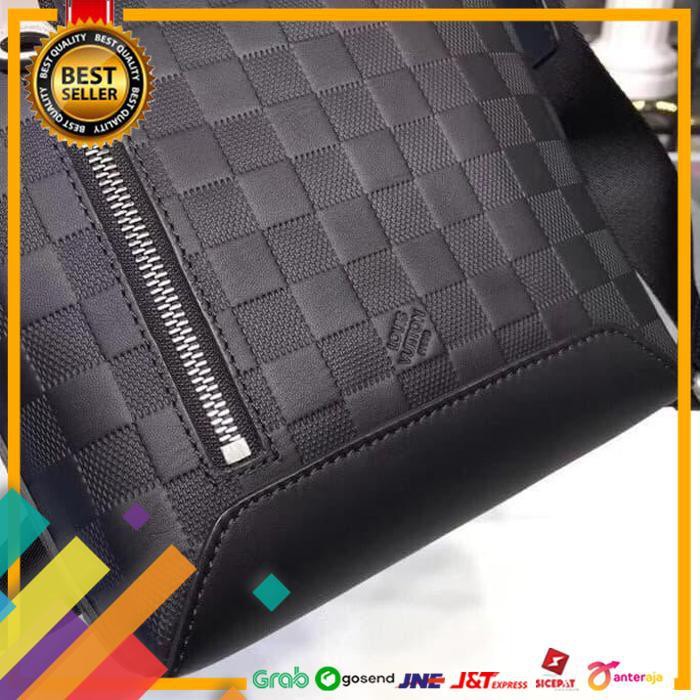 HOT DEAL.. TAS SELEMPANG LOUIS VUITTON PRIA AUTHENTIC ORIGINAL / DSR02 ..TERLARIS