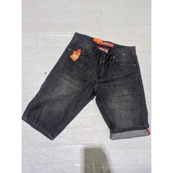 celana jeans pendek hugo glass ori dan lois  ( bukan ori ) celana pendek pria fashion kekinian