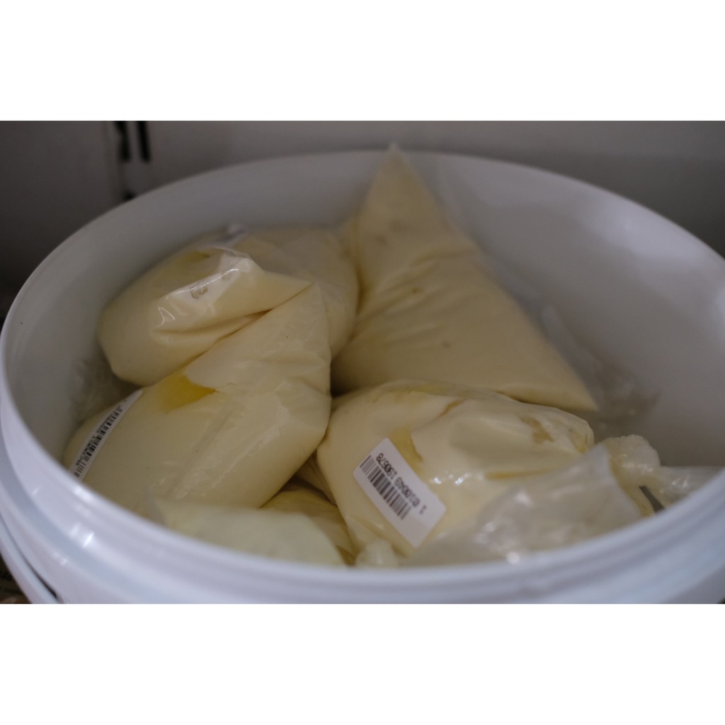 

DIP GLAZE ELMER WHITE CHOCOLATE CELUPAN DONAT 250gr