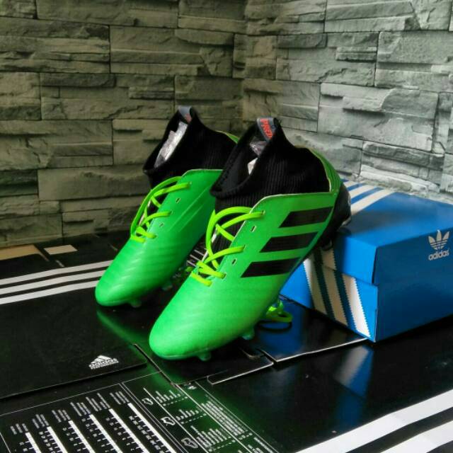 Sepatu bola Adidas grosir