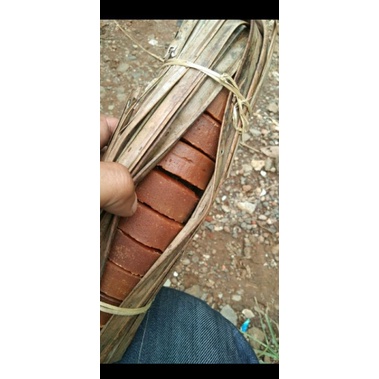 

gula aren asli100% berat 550 gram isi 10 biji