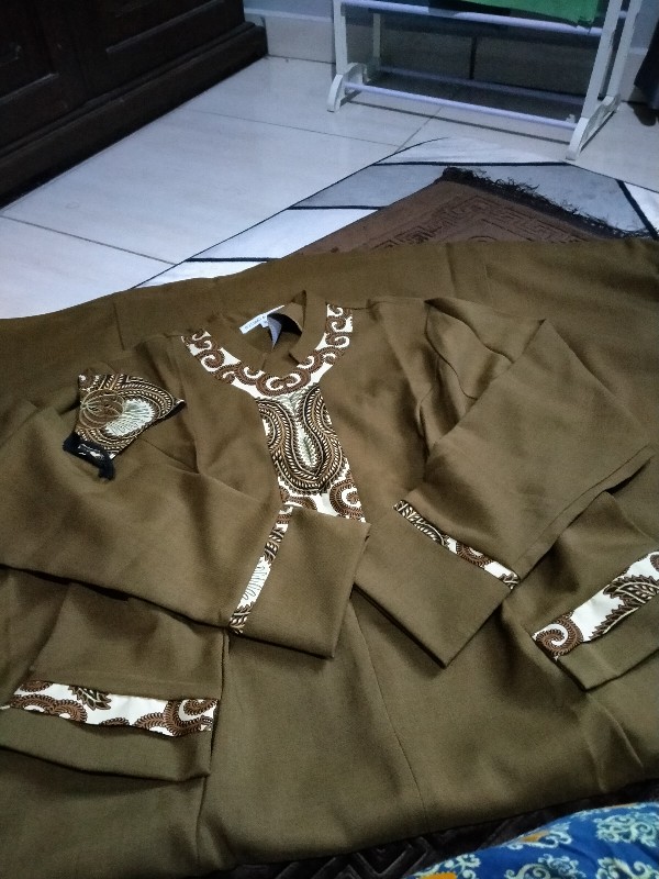 Diskon Murah! Gamis Pemda Pdh Wanita Variasi Batik Dan Free Masker - 8003