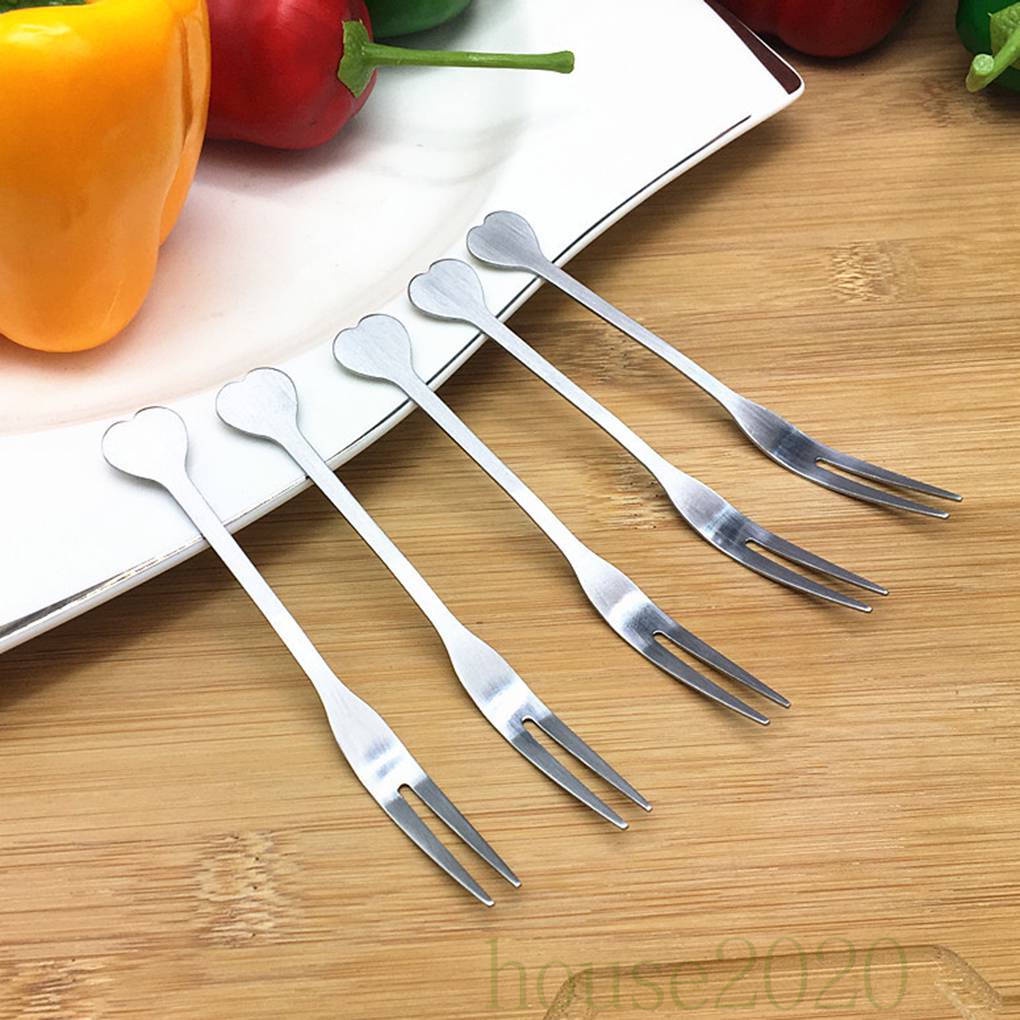 [house2020]Stainless Steel Heart Dinner Forks Cutlery Simple Fruits Picks Appetizer Dessert Salad Forks