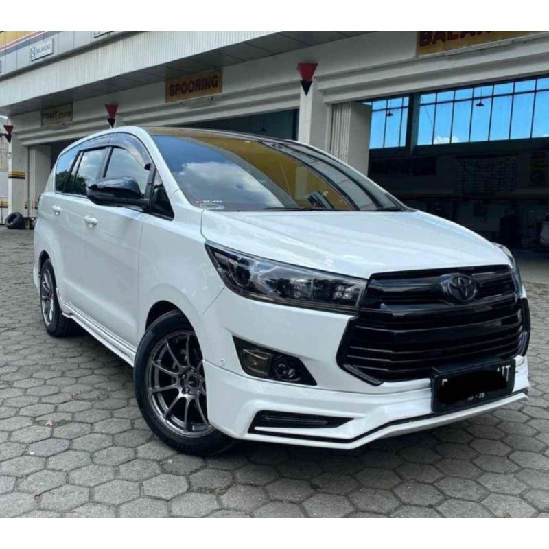 Bodykit Innova reborn model trd