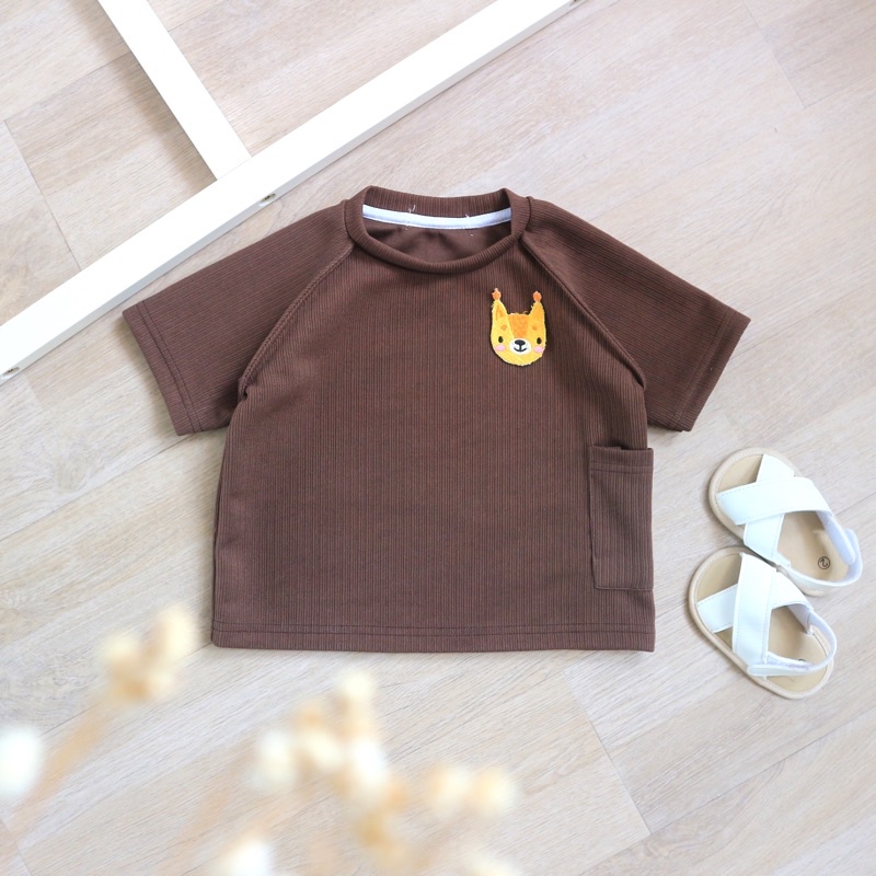 Baju Kaos Polo Shirt Atasan Lengan Pendek Anak Bayi Laki Laki Perempuan 1 2 3 4 5 Tahun Katun Oblong Anak Kaos Nonton-Dark Brown