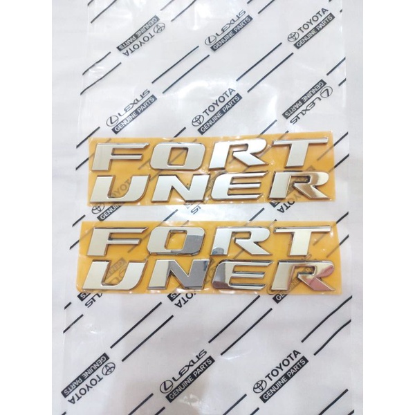 EMBLEM  FORTUNER ORI