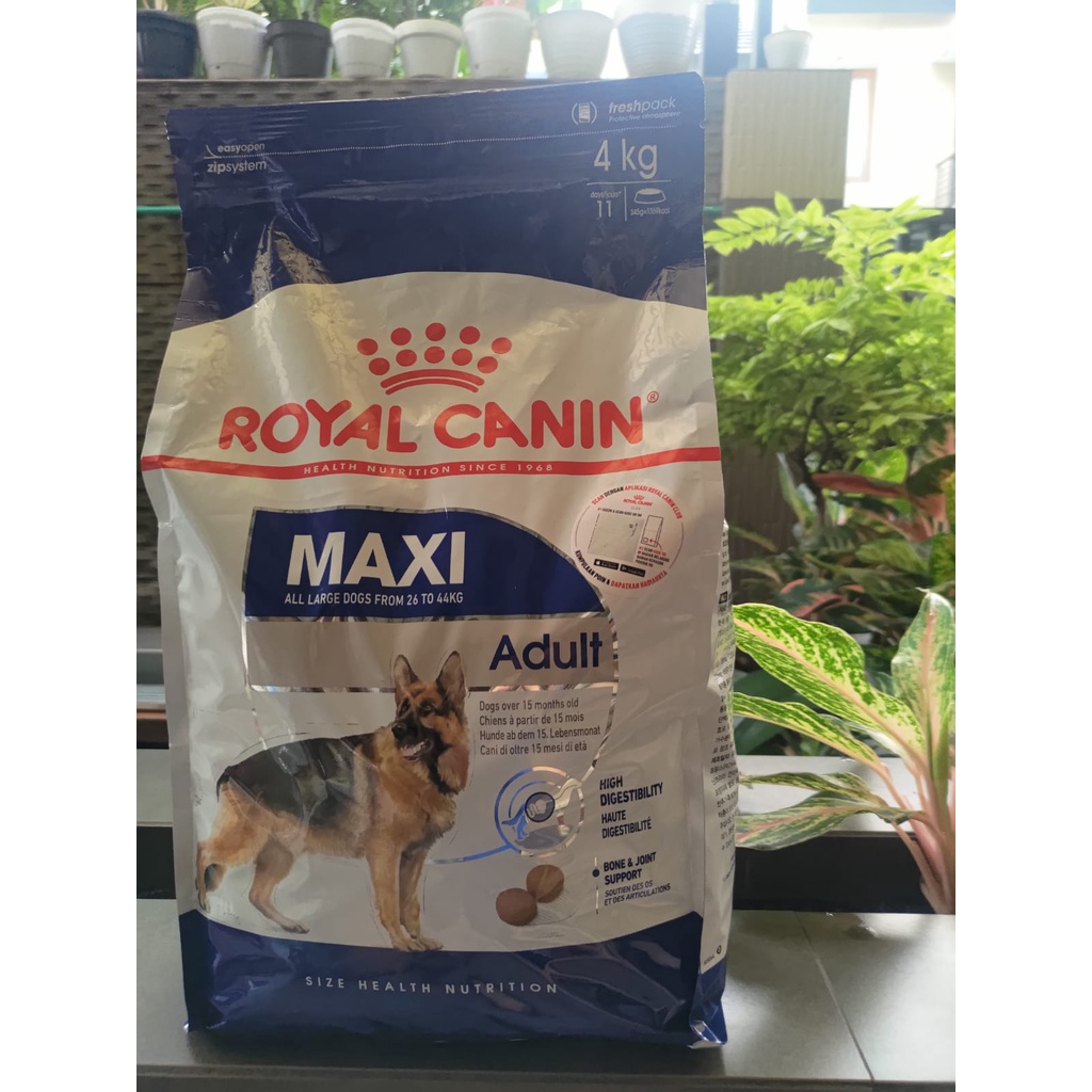 Royal Canin Maxi Adult Dog Food Freshpack 4kg