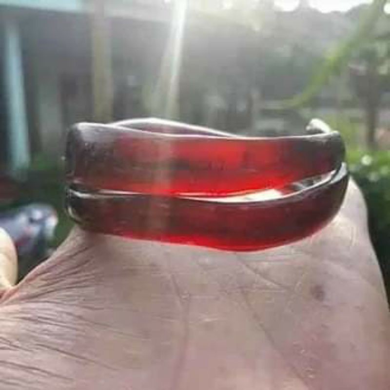 Gelang akar bahar merah kristal