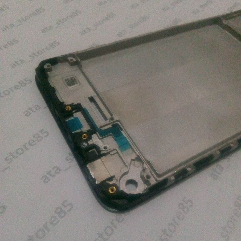 Frame LCD Tulang Tengah Tatakan LCD Xiaomi Redmi 8 / 8A Original