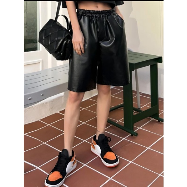 SHORTS PANTS LEATHER | CELANA KULIT PENDEK
