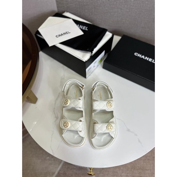 Sandal Wanita Chanel cruise dad white G35927 sole leather Super Mirror