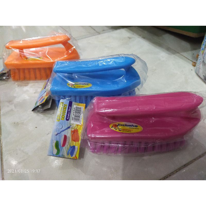 Maspion Sikat Lantai Gagang BS 003 / sikat toilet WC