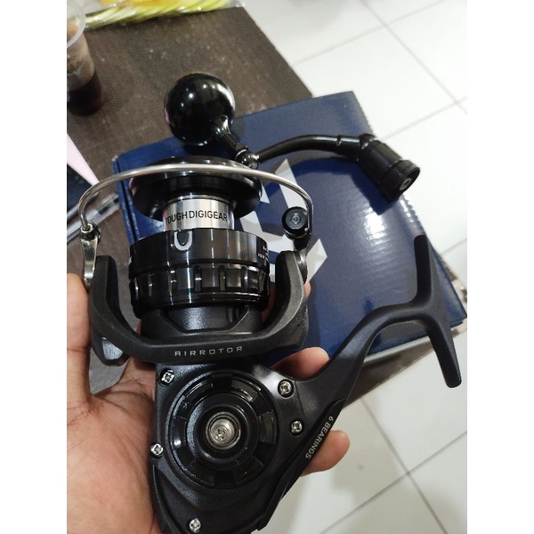 reel daiwa BG Black 8000 H ARK