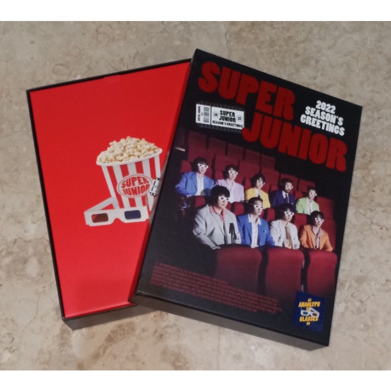 SUPER JUNIOR SEASON'S GREETINGS 2022
