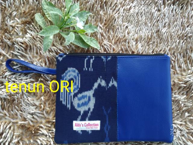 Pouch tenun UNISEX