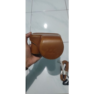 Sony Alpha A5000 A5100 A6000 A6100 A6300 Leather bag Tas  Kamera Case Kulit Like New