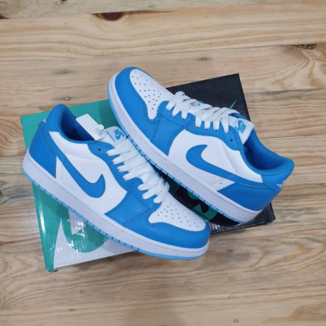 nike jordan 1 low sb unc