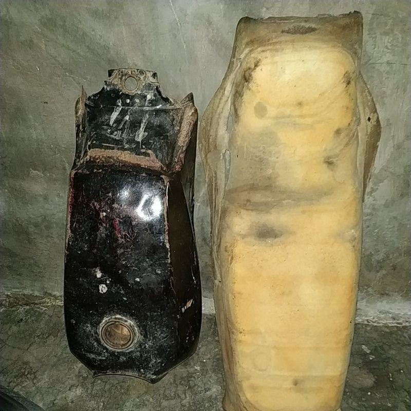 tangki dan busa jok motor win