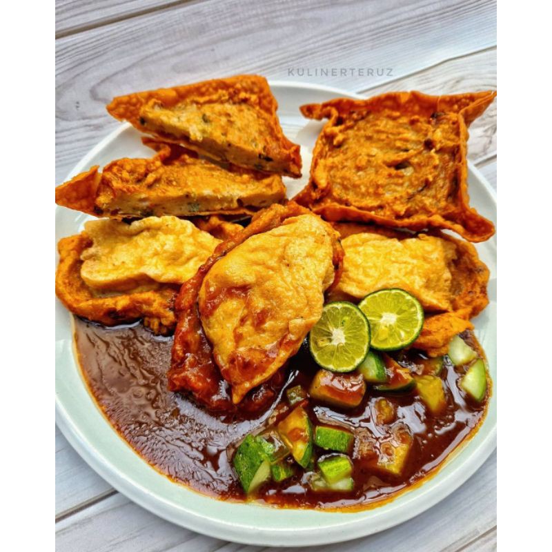 

Batagor Ikan Tenggiri Asli