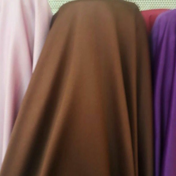 Saten velvet/Bahan velvet /coklat