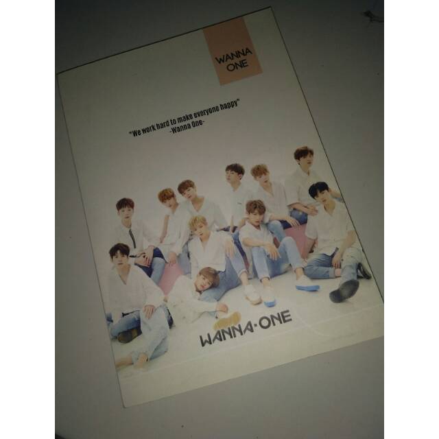 

WANNA ONE NOTEBOOK