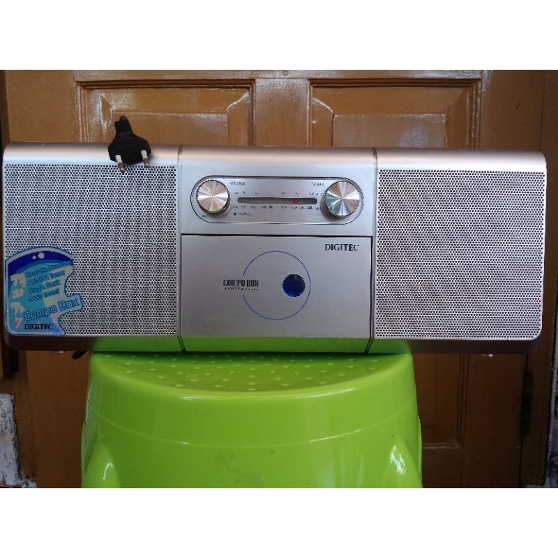 Tape radio jadul lawas Polytron Digitec Compo Box boombox